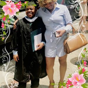 Meet your Posher, Corina